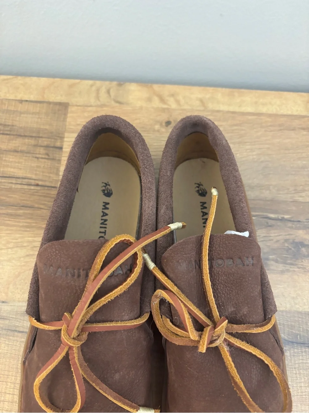 Manitobah Mukluks Modern Moccasins Nubuck Leather Brown Men’s NEW